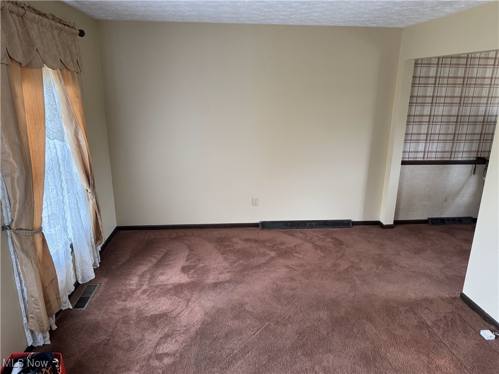 536 Austin Drive #B, Barberton, Ohio image 5