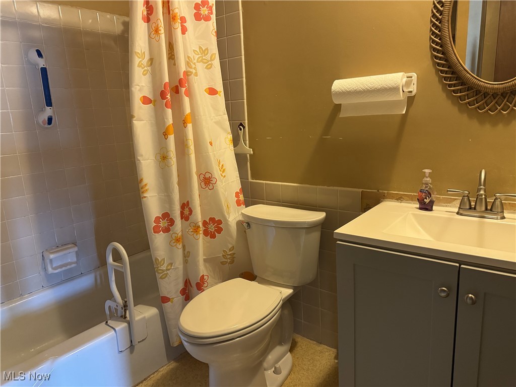 536 Austin Drive #B, Barberton, Ohio image 14
