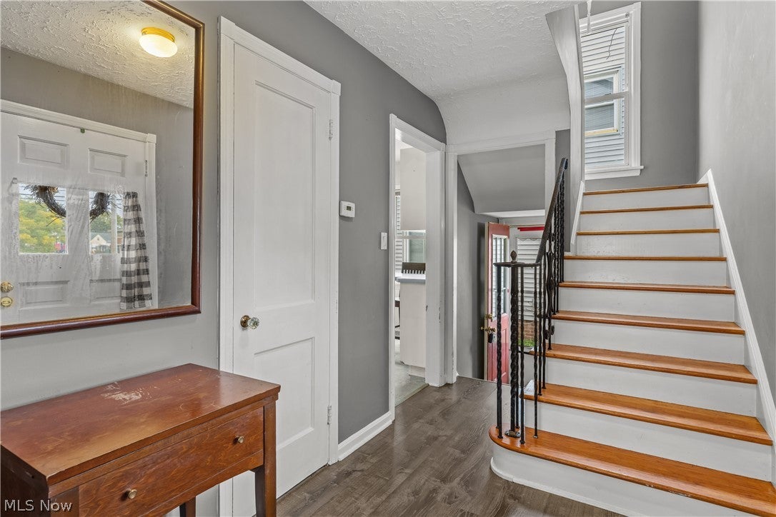 4354 W 140th Street