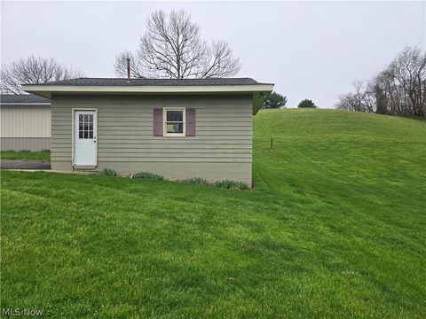 Tiny photo for 5495 College Hill Road, Cambridge, OH 43725 (MLS # 5197613)
