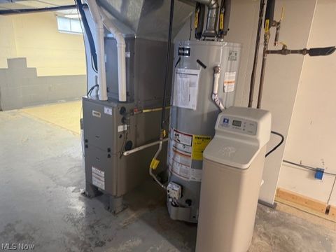 Tiny photo for 5495 College Hill Road, Cambridge, OH 43725 (MLS # 5197613)