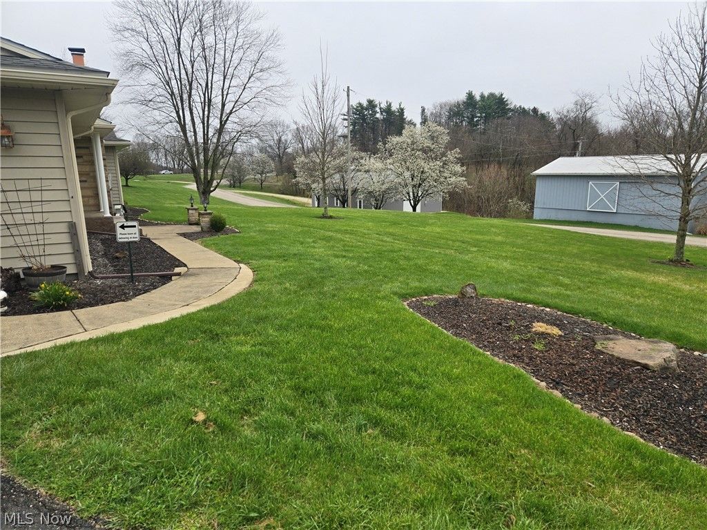 Photo of 5495 College Hill Road, Cambridge, OH 43725 (MLS # 5197613)