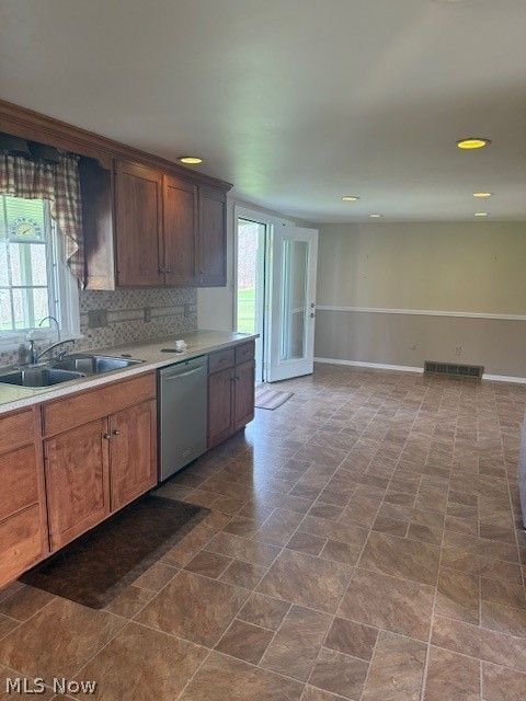 Tiny photo for 5495 College Hill Road, Cambridge, OH 43725 (MLS # 5197613)