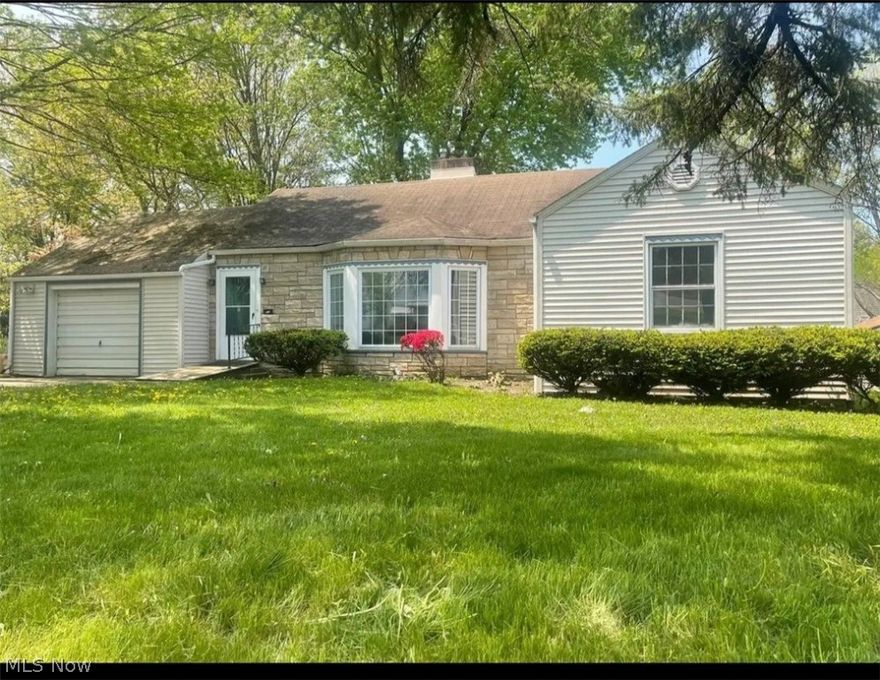 Come check out this beautiful west side ranch style home; tucked away in in one of Youngstown's nicest neighborhoods. This home is centrally located, minutes away from downtown, and steps away from shops and entertainment.The home features a newly remodeled kitchen and bathroom. It also features a spacious basement with plenty of potential.