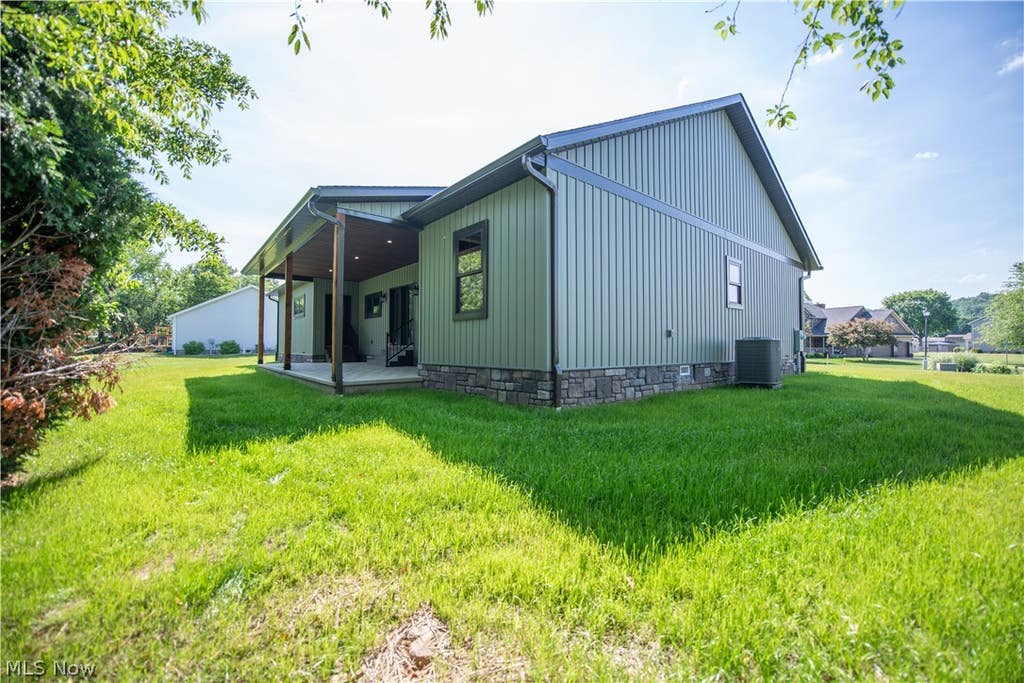Photo of 453 Shane Avenue, Waynesburg, OH 44688 (MLS # 5217076)