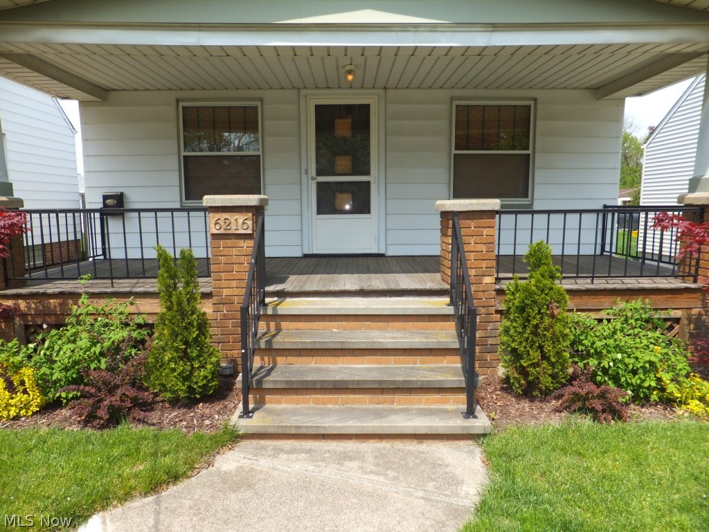 Pelham Manor - Residential