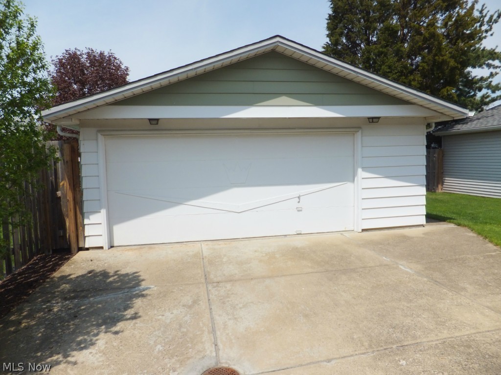 Pelham Manor - Residential