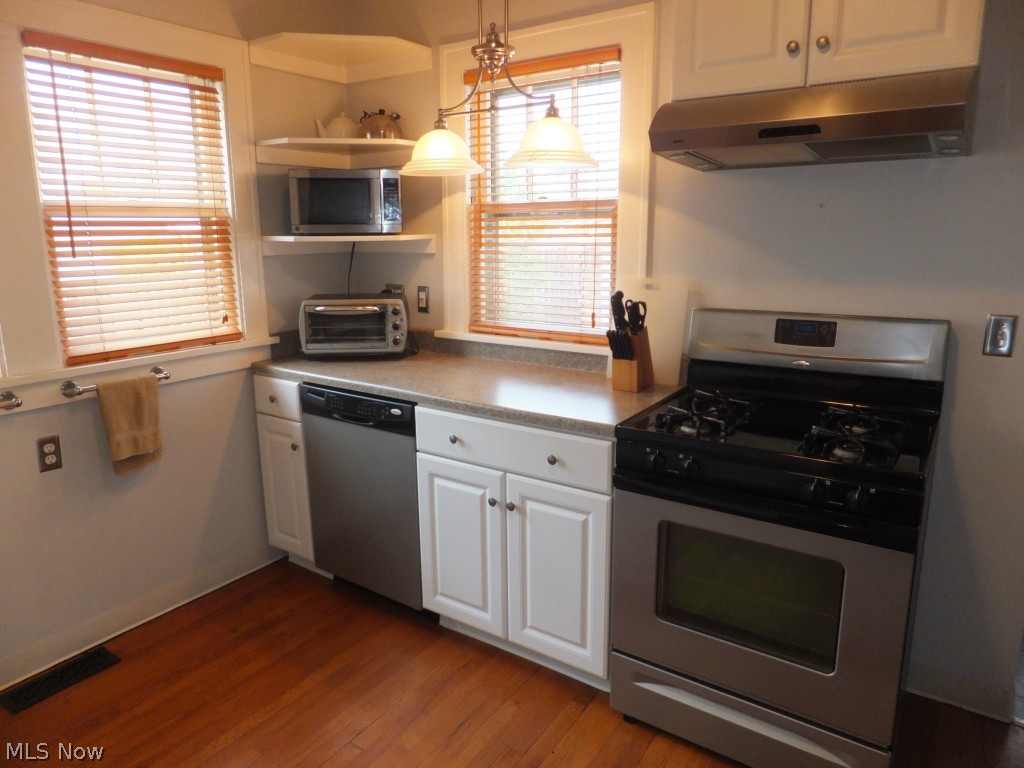 Pelham Manor - Residential