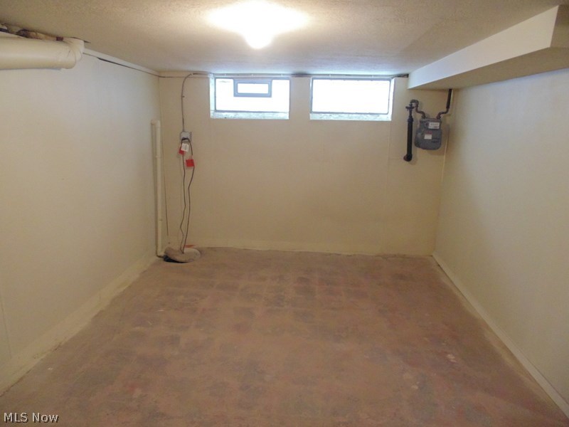 Crestwood - Residential