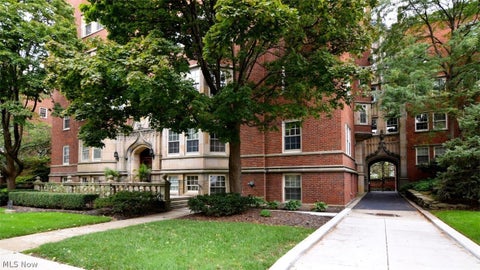 Photo for 13515 Shaker Boulevard 6B