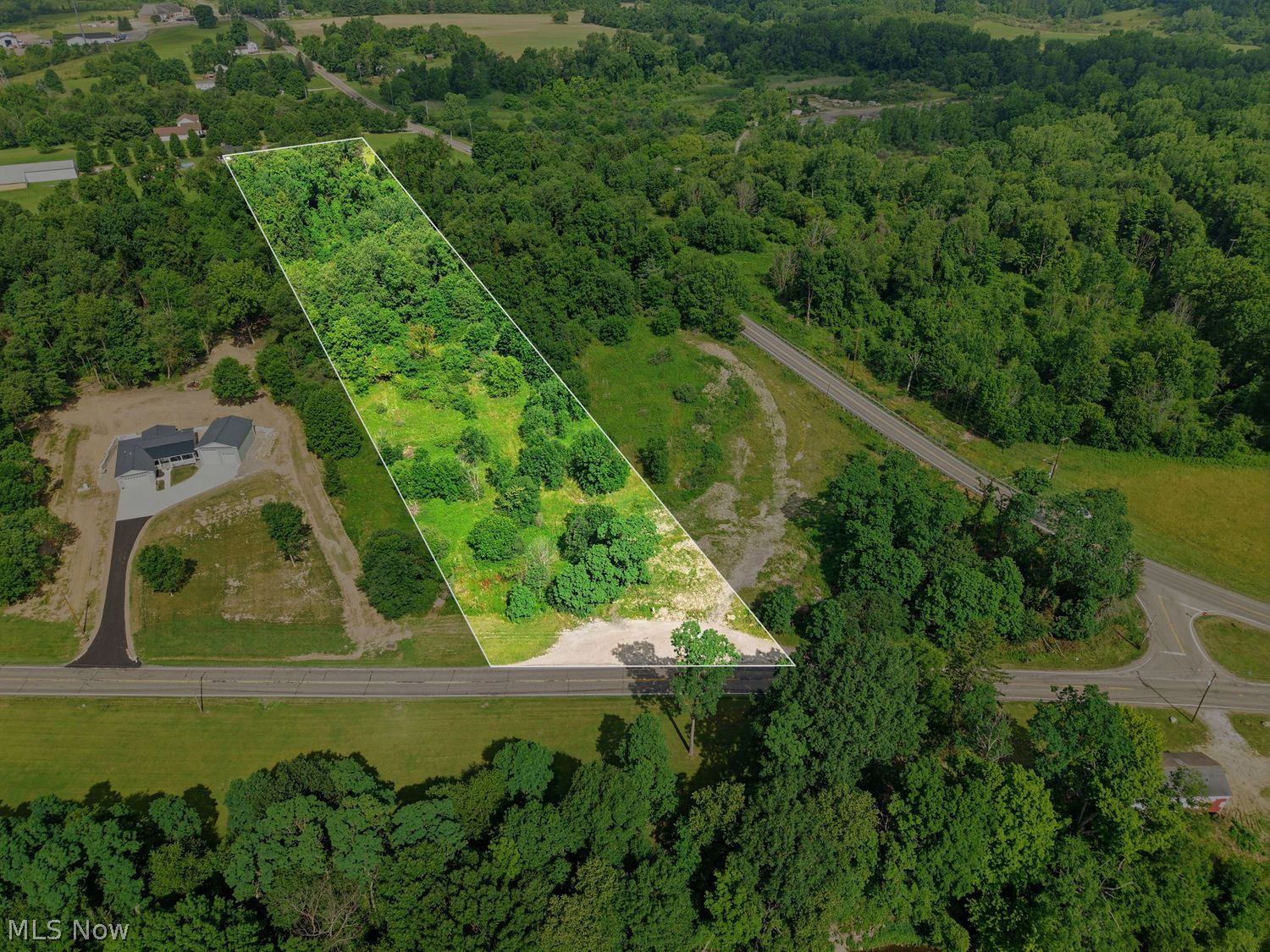 Photo 1 of 18 — 9075 Diagonal Road, Streetsboro, OH 44241