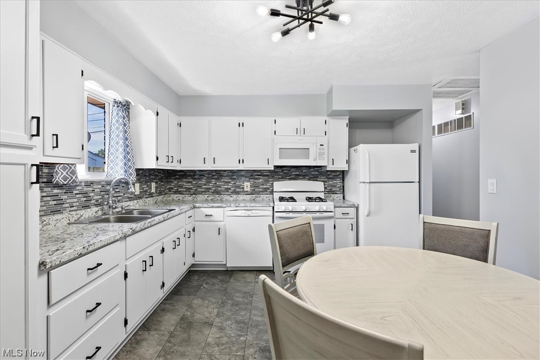 Fox Hill Terrace Adn - Residential