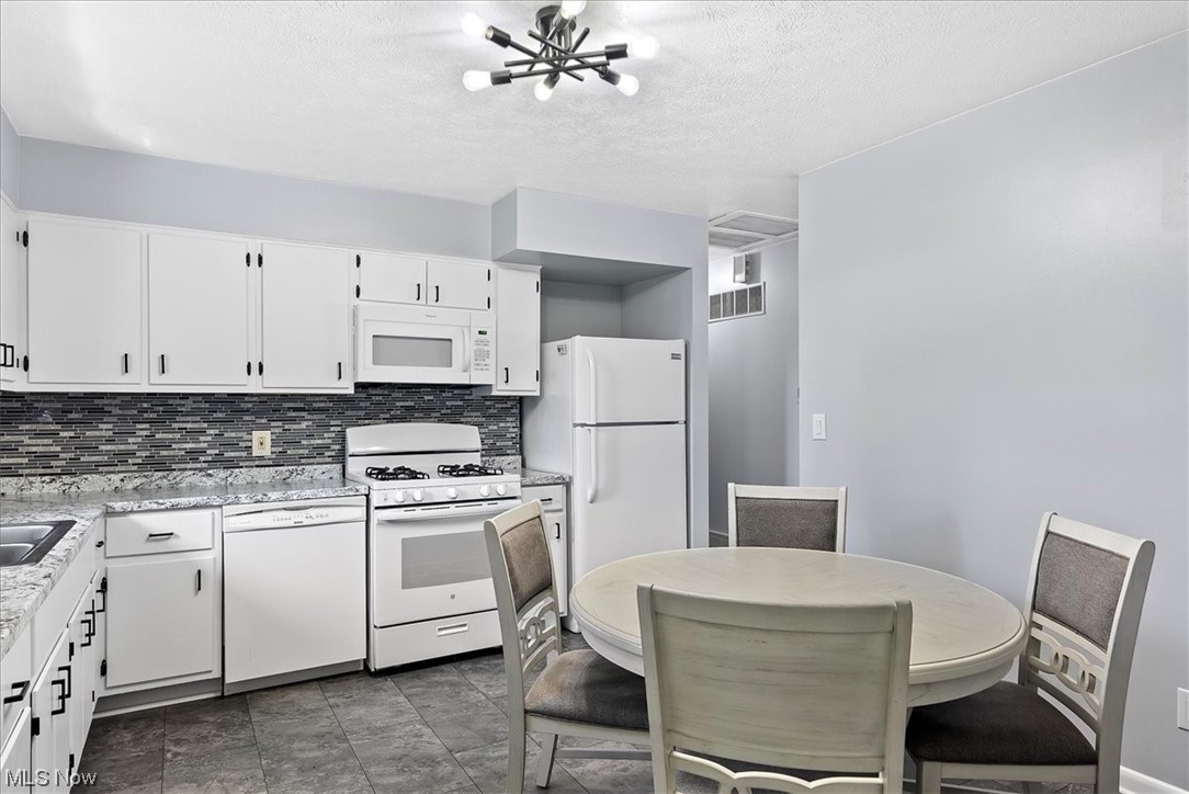 Fox Hill Terrace Adn - Residential