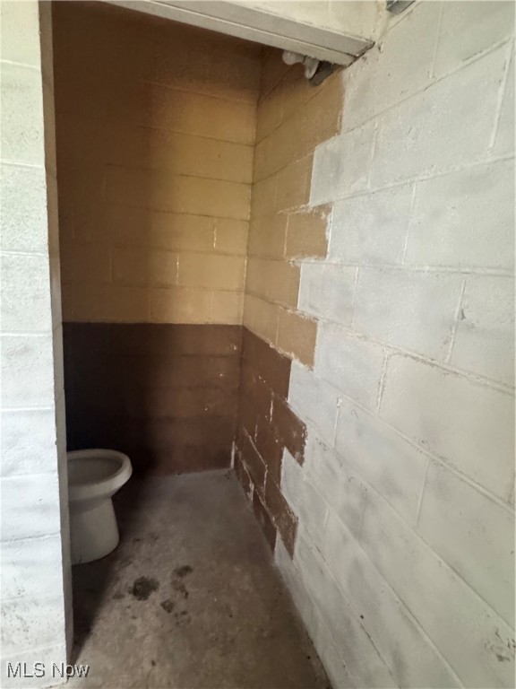 Abner & Thomas D Crosbys Allo - Commercial Sale