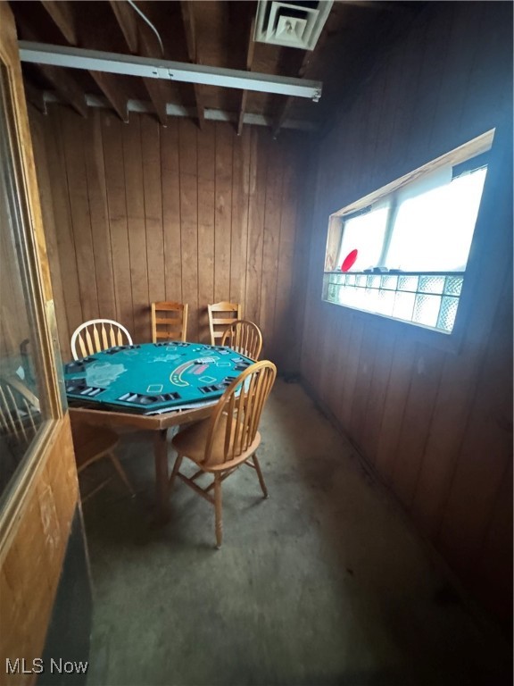 Abner & Thomas D Crosbys Allo - Commercial Sale