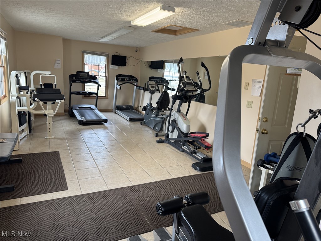 5930 Lake Road, Ashtabula, Ohio image 24