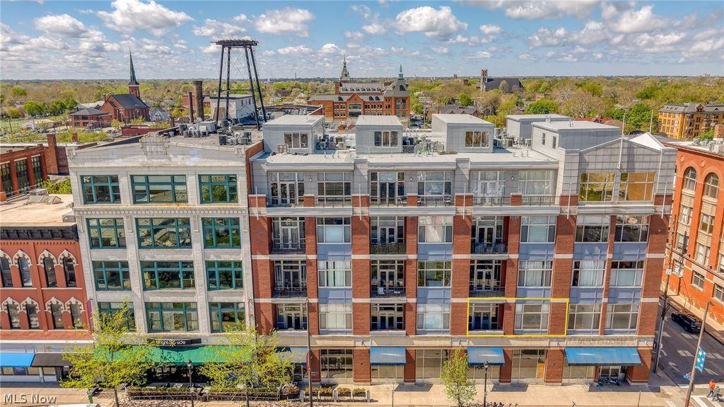 Photo of 1951 W 26th Street #215, Cleveland, OH 44113 (MLS # 5202960)