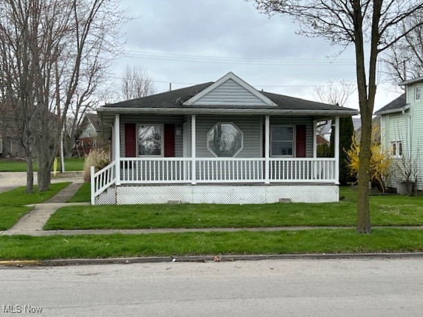 COMMERCIAL REAL ESTATE AUCTION - November 6th @ 1pm. Stark Co - Bethlehem Twp. - Village of Navarre. Bidding to be Live & On-Site w/Online Bidding Available. Nice Commercial Building with many possible uses (small office, retail, day care facility, Formerly a DDS office, this building has been well maintained and offers 2700+ sq. ft. of office space. Building has large reception/waiting room, 2 bathrooms, 6 offices all with sinks, 1 sterilizing room, 1 Lab w/gas / and Air hook ups w/double sink, 1 kitchen room with shelving and cupboards, 1 office, all rooms have pocket doors. Full basement. Zoned commercial but could be residential that would be up to buyer to have it re-zoned. Parking area in back of building. Some St. parking as well. Tons of Potential and possibilities! TERMS ON REAL ESTATE: $6,500 down day or sale, balance due at closing. A buyer's premium will be added to the highest bid to establish the purchase price. All information contained herein was derived from sources believed to be correct. Information is believed to be accurate but not guaranteed.