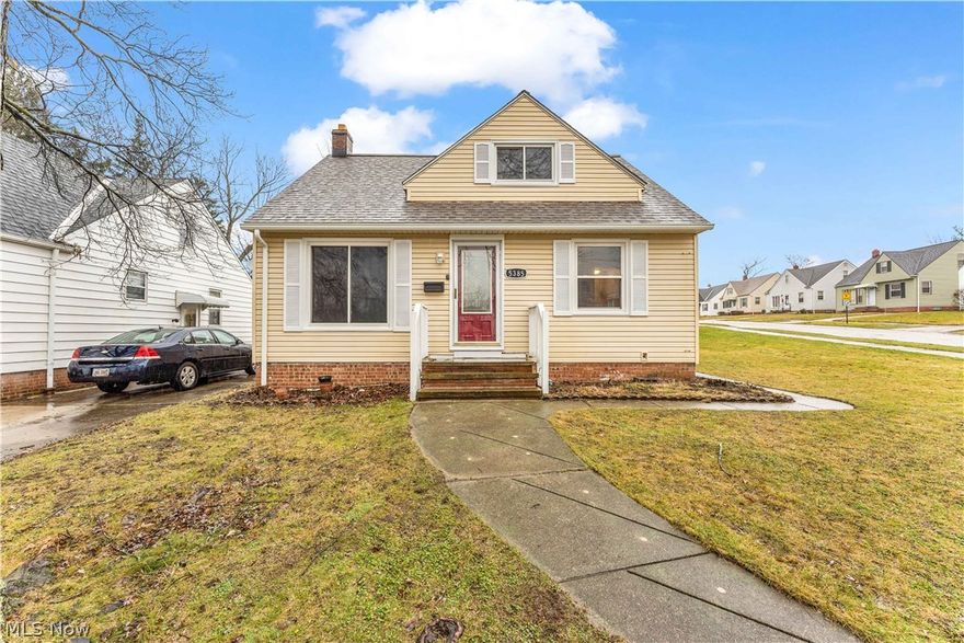 5385 Auburn, Maple Heights - 3 bed 1.5 bath single family home! //

$1,300 rent / $2,600 deposit //
** ASK ABOUT OUR DEPOSIT FREE PROGRAM / OPTION WITH RHINO!! ** //

$49 application fee per adult //
NO SMOKING //
1 time $129 non-refundable set up fee paid at lease signing //

** MOVE IN DATE 21-60 DAYS DUE TO CITY OCC. - MOVE IN MUST BE TBD; NO EXCEPTIONS. ** //

** CMHA OK w 3 bedroom voucher.  Must be prepared w moving packet, 50% of reservation fee, RHINO program & approved app; no exceptions.  ** //

$30/month required resident benefit package; can include personal property/liability insurance for an additional $5/month for $35/month total. //

All applicants are required to fill out a PetScreening app, found on our website directly on the app before being processed. Even if you have NO pets - this app must be filled out. One-time, non-refundable pet fee of $200-300 per animal applies to all pets & must be paid prior to or when you pay your first month rent. (No fee