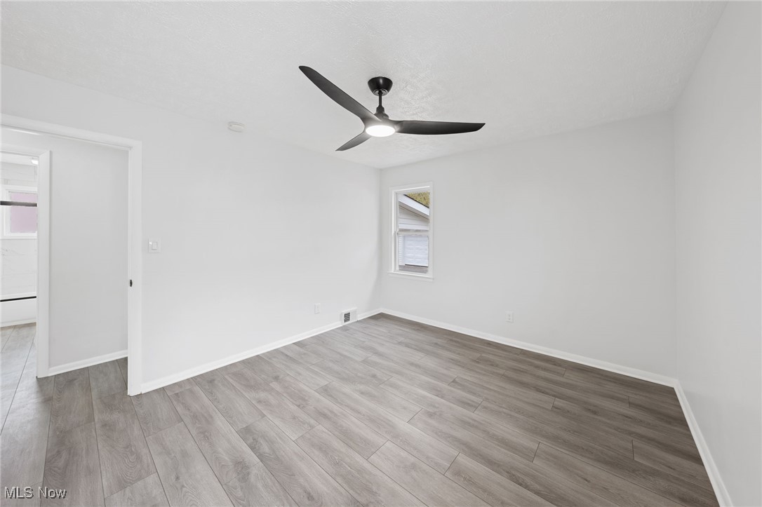 4607 Longwood Avenue, Parma, Ohio image 14