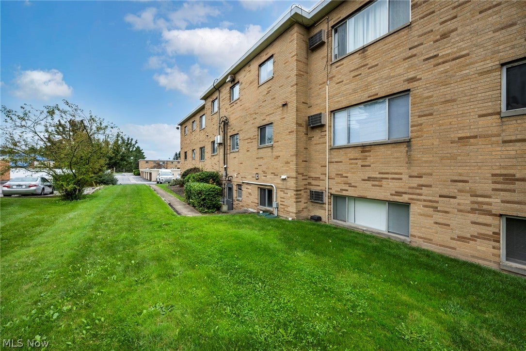 5200 Royalton Road C4