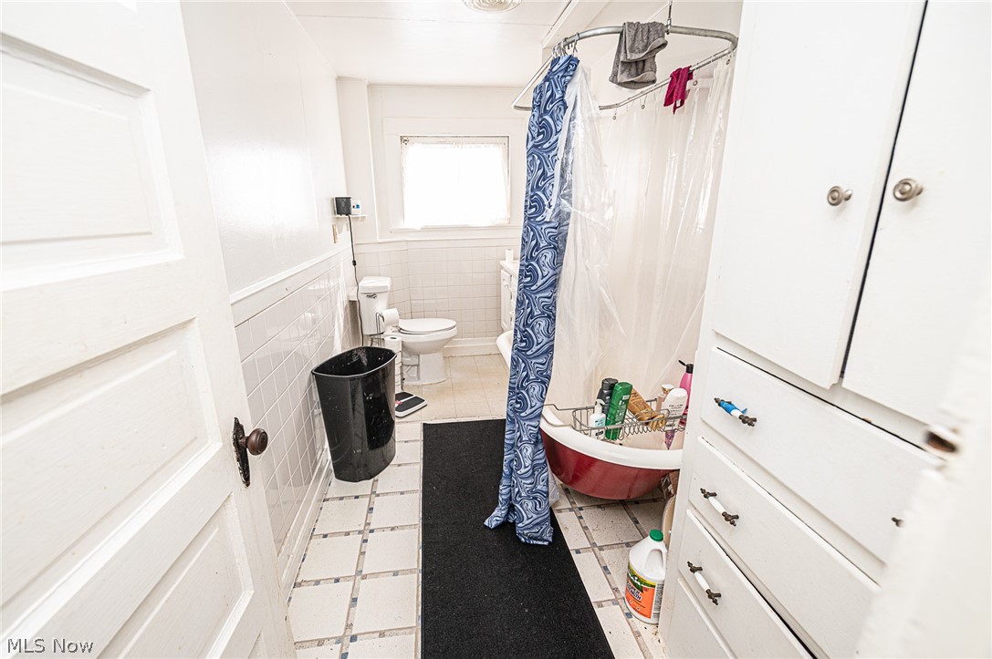 Hitchcock Point - Residential Income