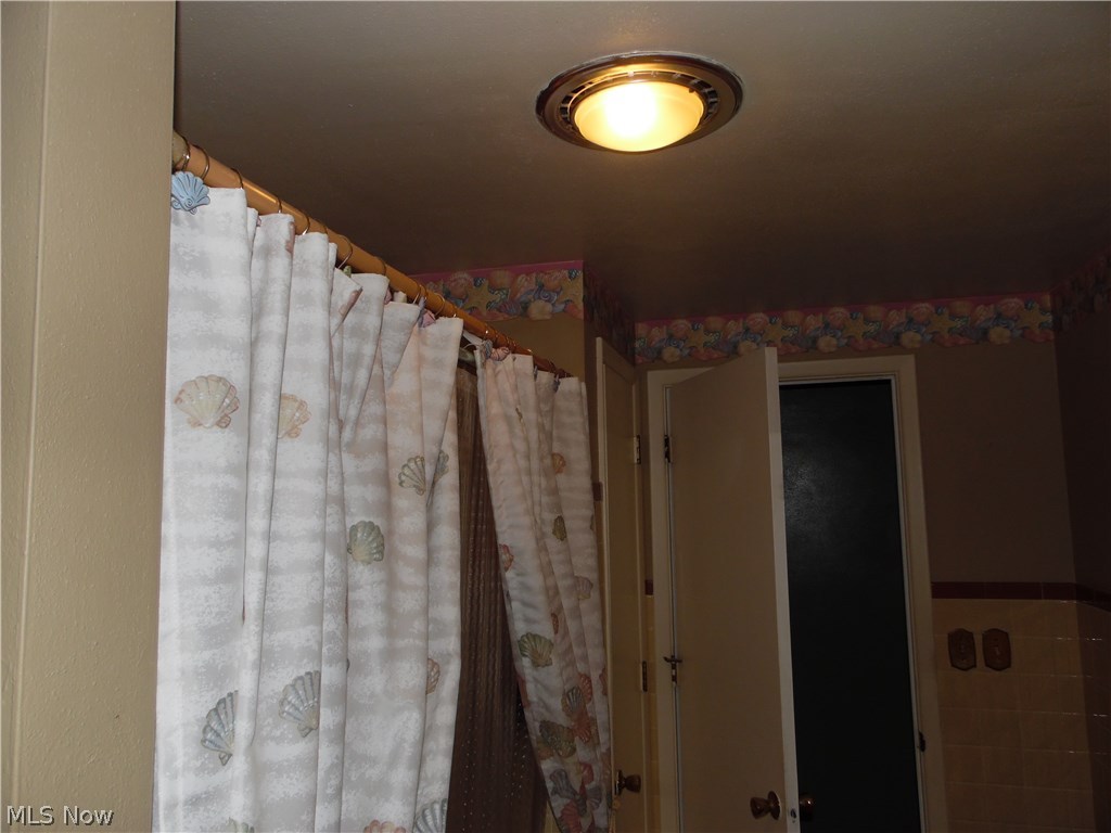 Dixon Heights - Residential