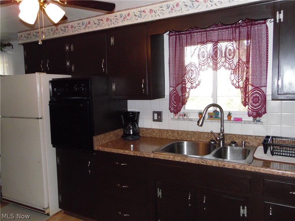 Dixon Heights - Residential