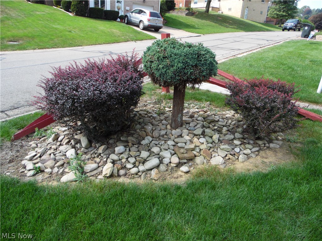 Dixon Heights - Residential