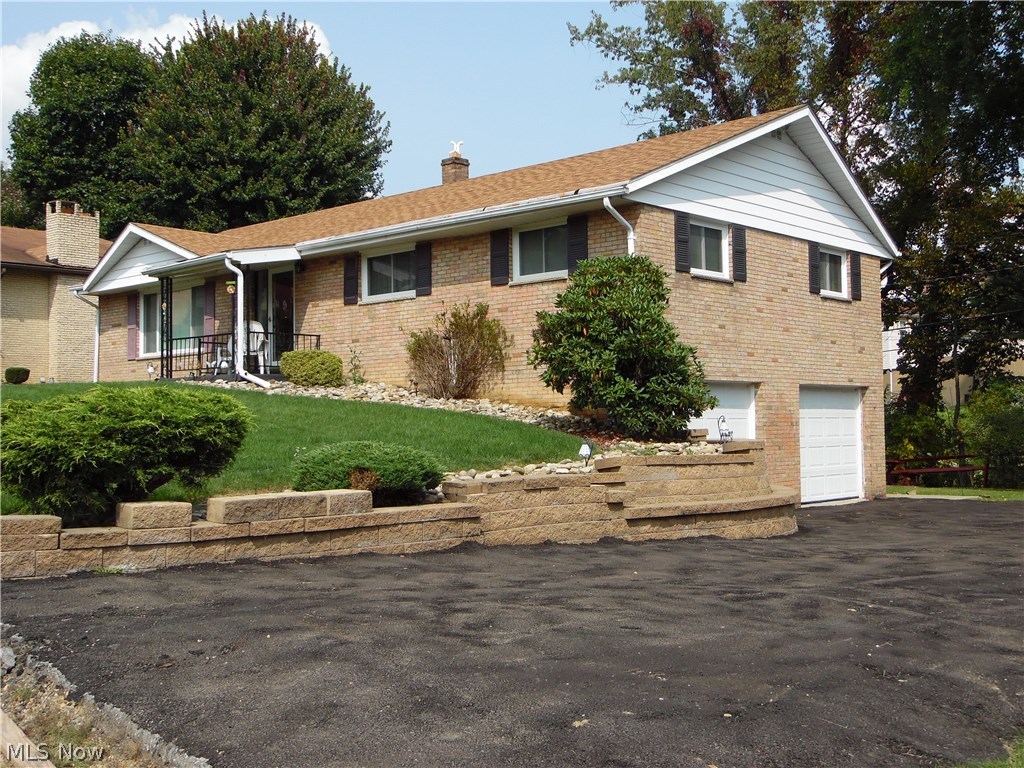 Dixon Heights - Residential