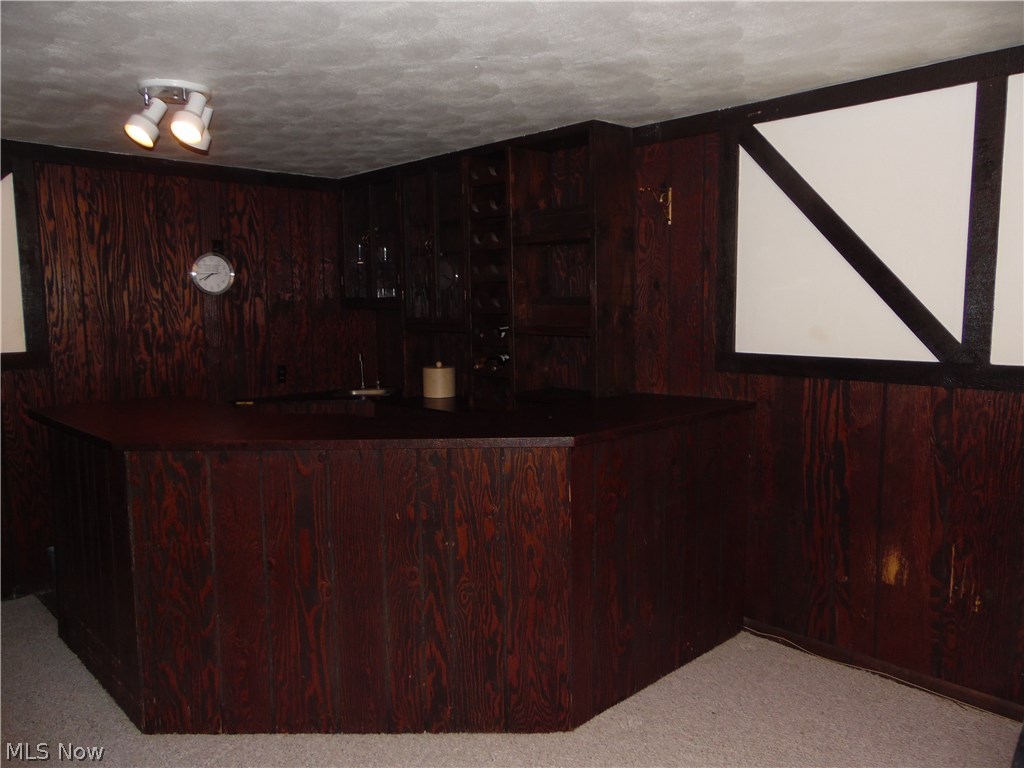 Dixon Heights - Residential