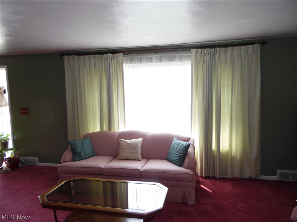 Dixon Heights - Residential