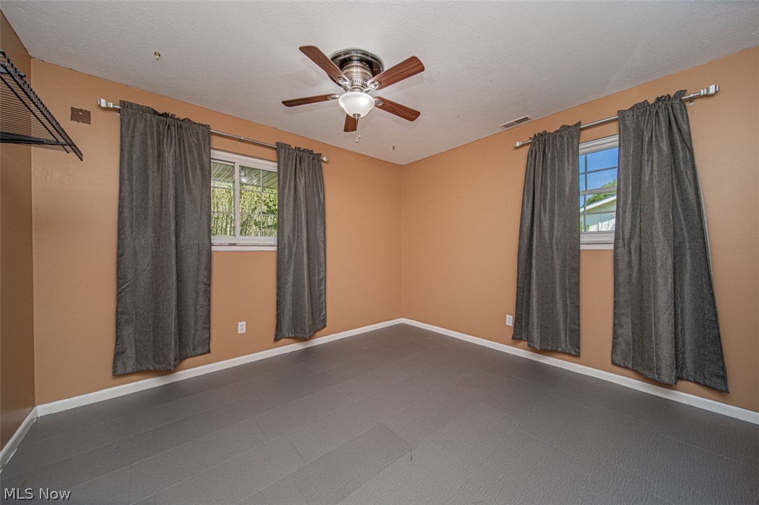 Mentor Garden Fwy Estate 03 - Residential