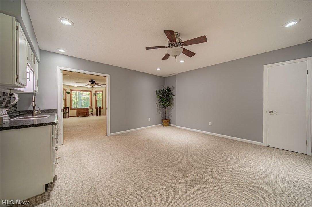 Mentor Garden Fwy Estate 03 - Residential