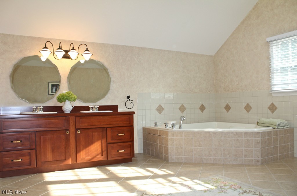 Beach Cliff - Residential