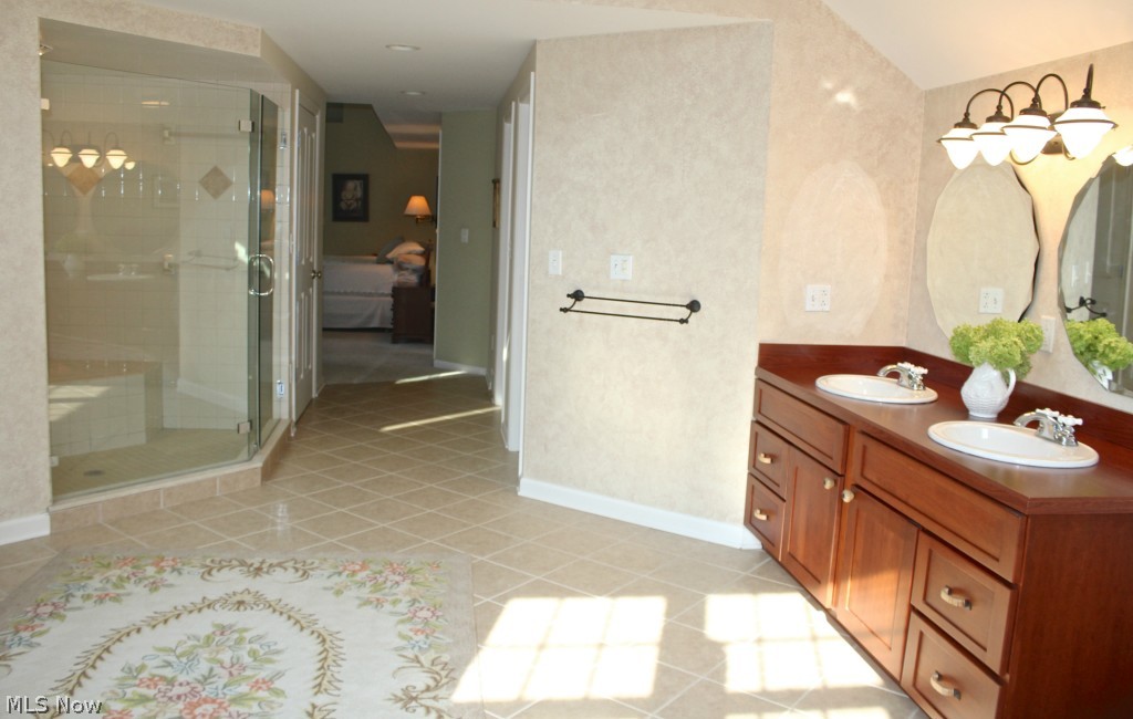 Beach Cliff - Residential