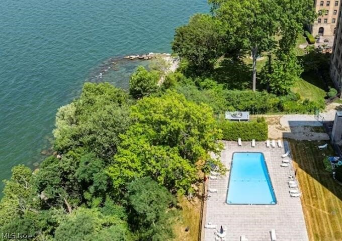 12520 Edgewater Drive 510