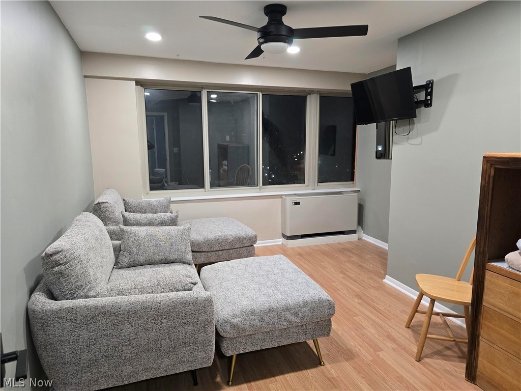 Marine Towers East Condo - Residential