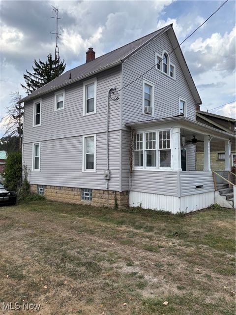 Tiny photo for 288 North Avenue W, East Palestine, OH 44413 (MLS # 5158610)