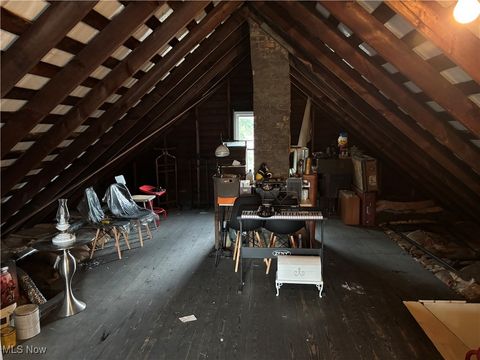 Tiny photo for 288 North Avenue W, East Palestine, OH 44413 (MLS # 5158610)