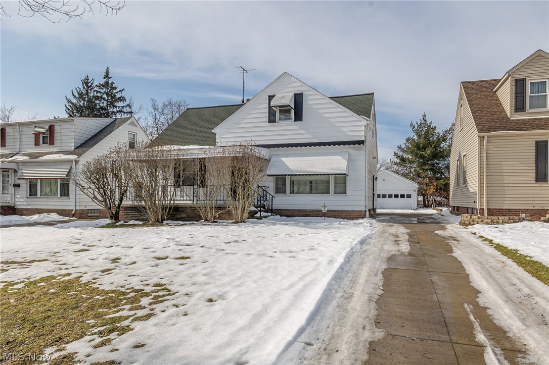 Flora Sub - Residential