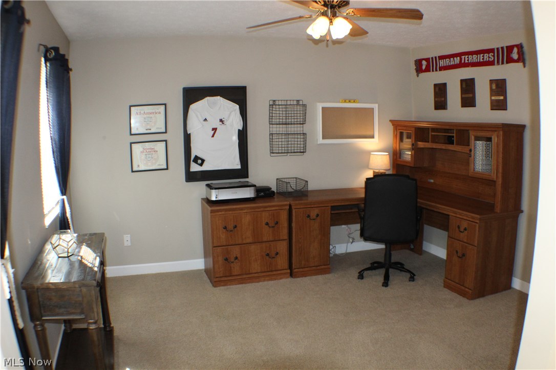 Courtyards Woodbury Condo - Residential