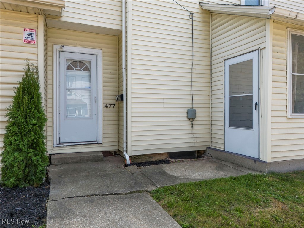 477 Allyn Street, Akron, Ohio image 5