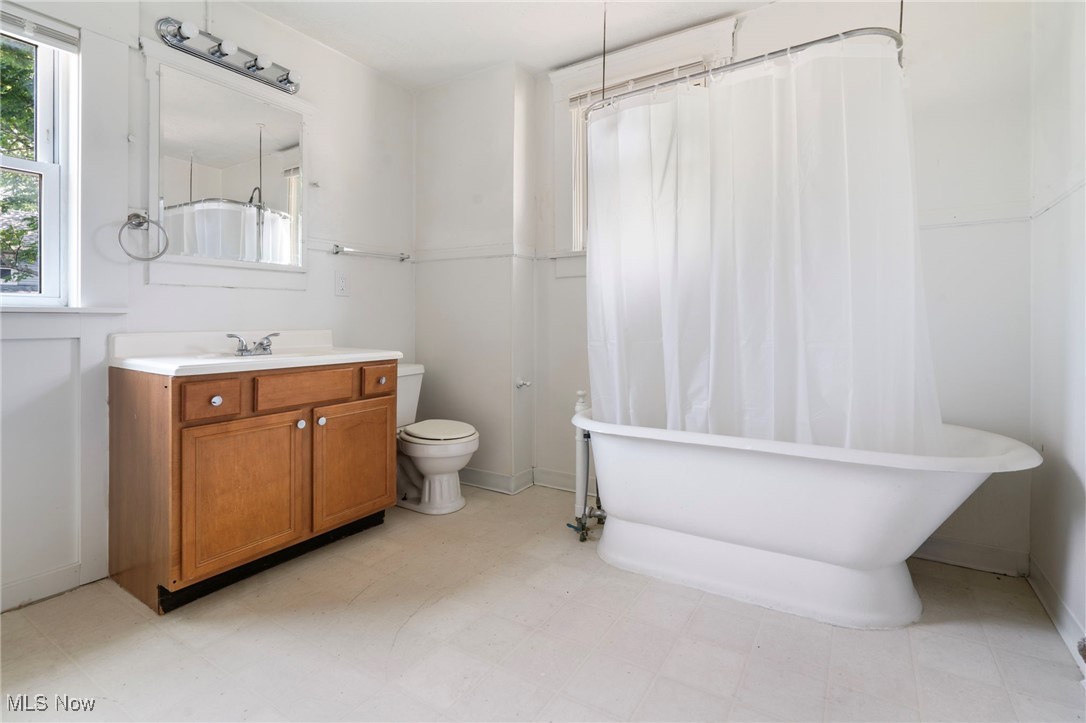 477 Allyn Street, Akron, Ohio image 11