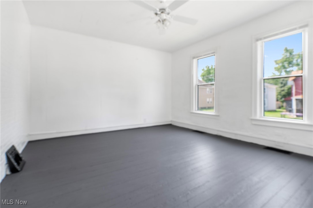 477 Allyn Street, Akron, Ohio image 10