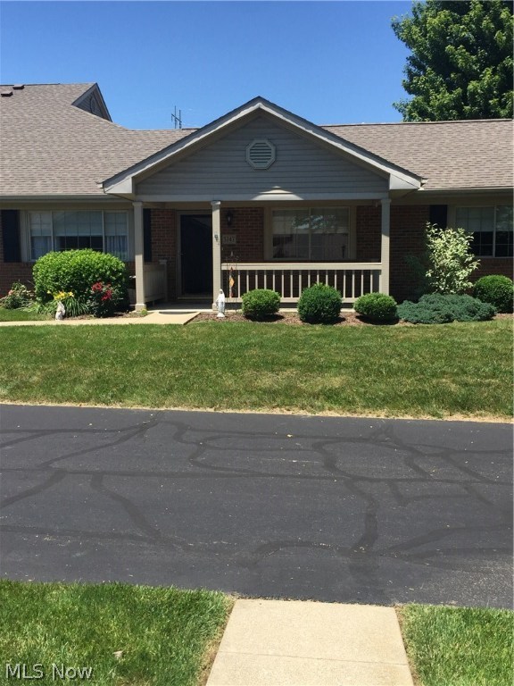 Wood floors, quartz countertop, NEW HVAC, new roof, Versa-lift in storage attic. Owner is Agent