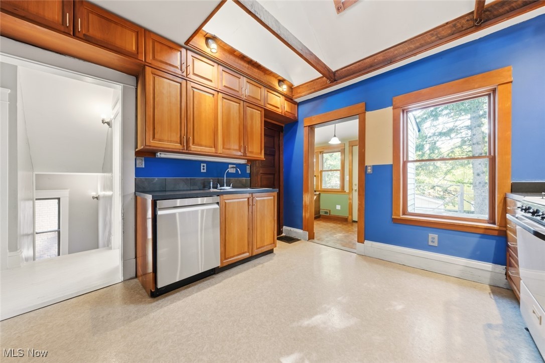 Woodland Heights - Commercial Sale