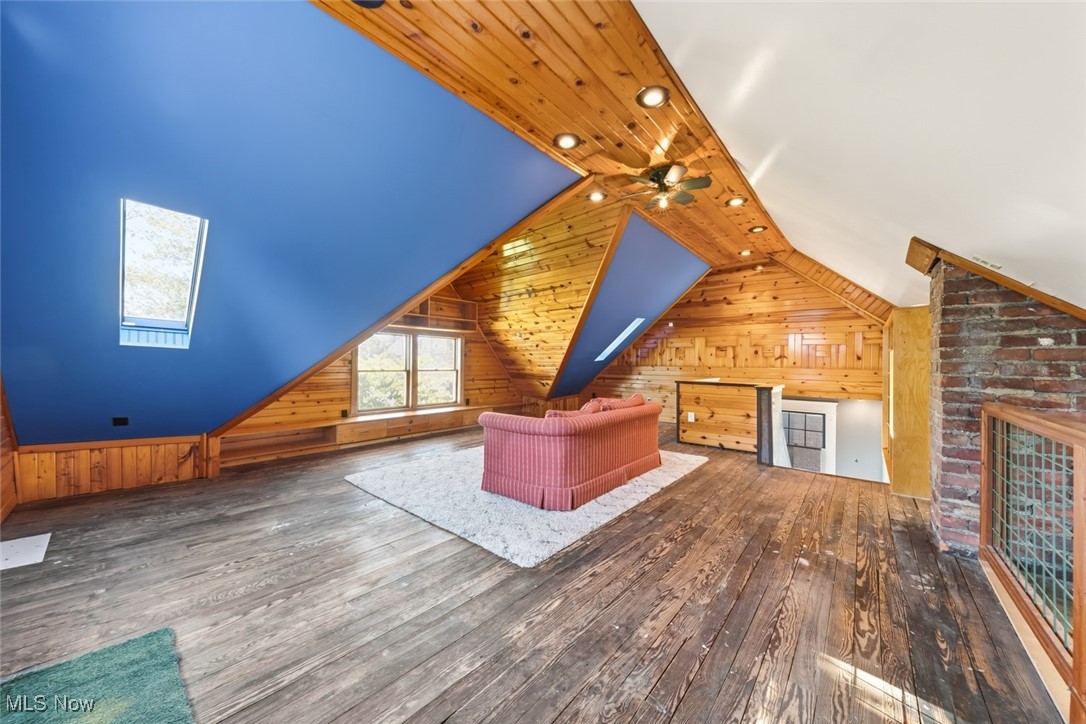 Woodland Heights - Commercial Sale