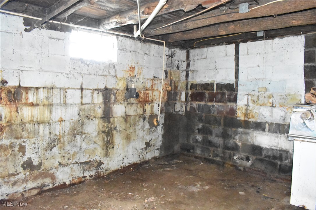 Connecticut Western Reserve - Residential