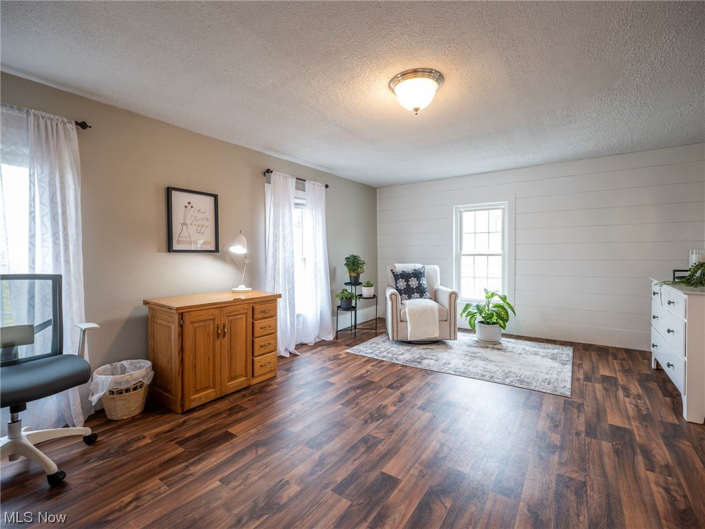 White Eyes Township - Residential